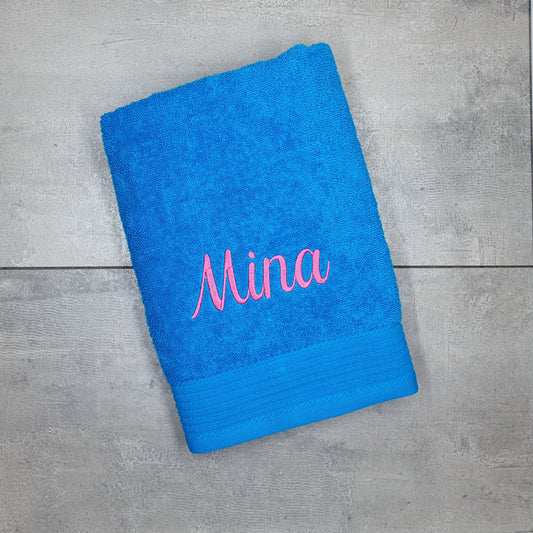 Handtuch bestickt mit Namen, 30x50cm, 50x100cm oder 70x140cm, Farbauswahl